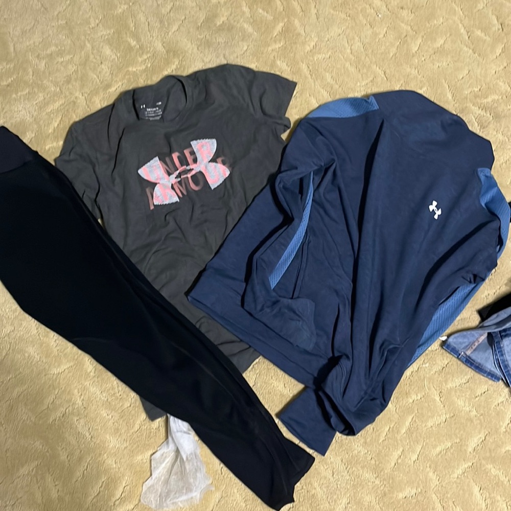 UNDERARMOUR